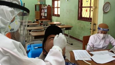 Swab Test Dilakukan Pada 100 Guru dan Pelajar di Pangandaran