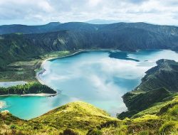 Danau Unik di Indonesia Hadir dengan Ciri Khas dan Pesona Tersendiri