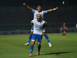 Pelatih Persib Beri Penjelasan Soal Hasil Imbang 2-2 Lawan Bali United