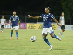 Selama Liga I, Tiga Kapten Bergantian Pimpin Persib Bandung