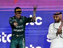 George Russell Batal Podium, Fernando Alonso Sentil FIA