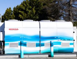 Honda Gunakan Pembangkit Listrik Sel Hidrogen di Amerika Serikat