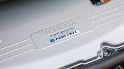 Komitmen Honda terhadap teknologi sel bahan bakar hidrogen semakin diperkuat dengan CR-V HFCV 2024
