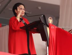 Dorong Kader Turun ke Rakyat, Megawati: Tuhan Bersemayam di Gubuk Si Miskin
