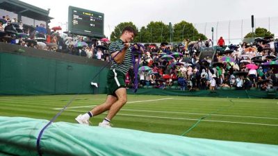 Didera Hujan, Frances Tiafoe Depak Petenis China di Putaran Pertama Wimbledon