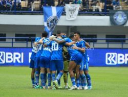 Gagal Menang di Pekan Perdana, Persib Bandung Pasang Target Tinggi Lawan Arema FC