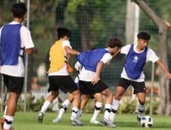Media Vietnam dan Malaysia Kompak Soroti Laga Uji Coba Timnas Indoensia U-17 Vs Barcelona, Sentil Kualifikasi Piala Asia U-17 2023