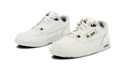 Sneaker Apple dari Tahun 90-an Terjual Seharga Rp751 juta