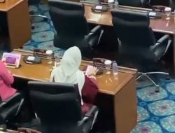 Cinta Mega Dipecat dari Anggota DPRD DKI Imbas Main Game saat Rapat Paripurna