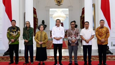 Jokowi Beri Gelar Kehormatan kepada 18 Tokoh