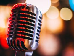 Lima Aplikasi Karaoke Untuk Pengguna Android