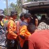 Perahu Dihantam Ombak di Pantai Karapyak Pangandaran, Satu Penumpang Meninggal Tiga Selamat