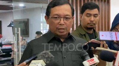 Demokrat Sebut Prabowo Subianto lalu Gibran Rakabuming Tak Perlu Masukkan Penuntasan Pelanggaran HAM ke Visi-Misi