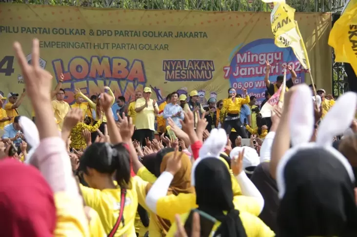 Gibran Didampingi Airlangga Sapa Warga Melalui Lomba Senam Gemoy