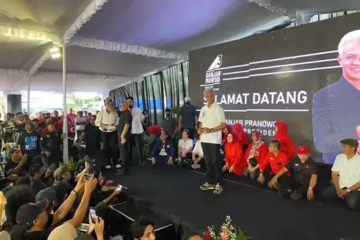 Proyek Satu Keluarga Satu Sarjana Jadi Impian Publik