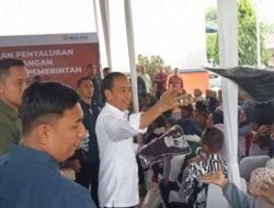 Jokowi Safari Bagikan Bansos dalam Yogya, MUI DIY Minta Hak Rakyat Jangan Dipolitisasi