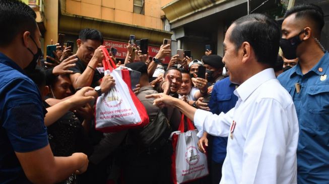 Jusuf Kalla Sebut Presiden Jokowi Panik Jelang Pemilihan Presiden