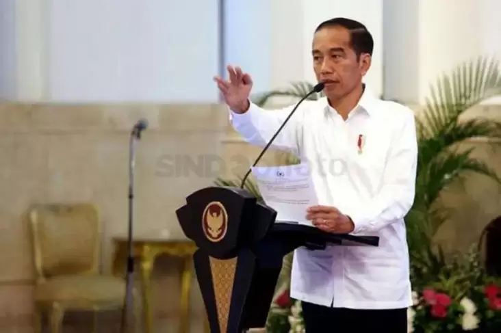 Jokowi Mampir ke Hotel Gibran Menginap, Ray Rangkuti: Moral Demokrasinya Sangat Rendah