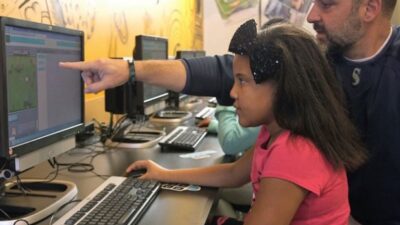 Apa itu Ekskul Coding dalam Sekolah? Simak Pengertian kemudian Manfaatnya