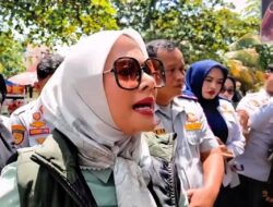 Bupati Pangandaran Sidak Pungli Parkir di Pantai, Sempat Terlibat Adu Argumen dengan Warga